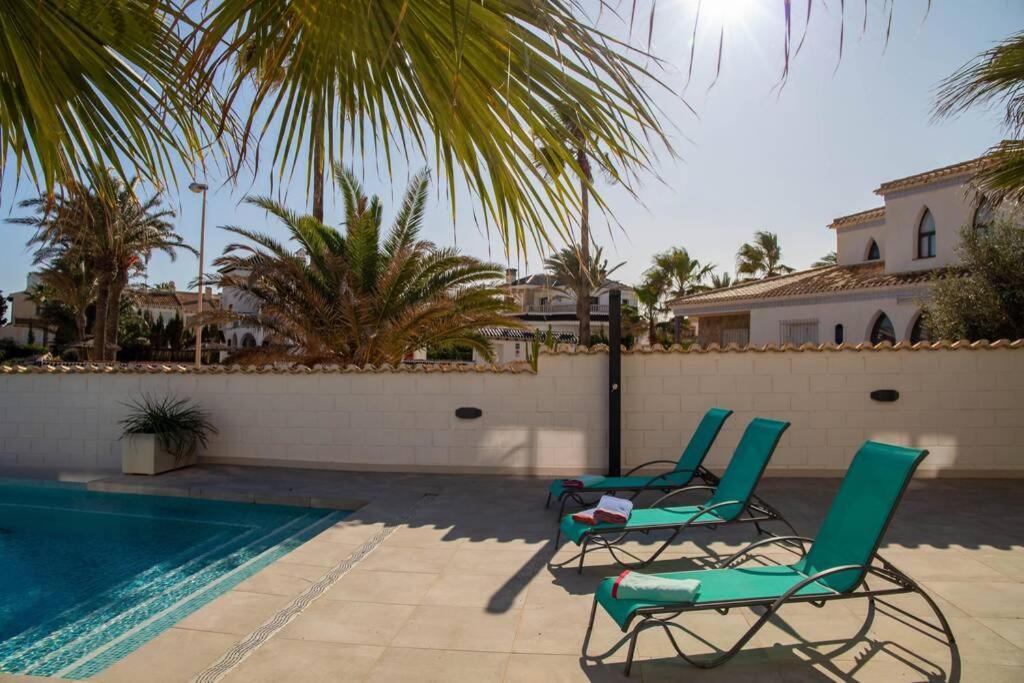 Villa La Zenia 오리후엘라 외부 사진