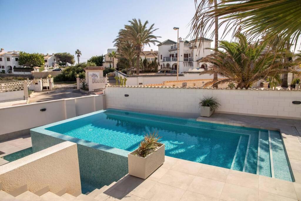 Villa La Zenia 오리후엘라 외부 사진